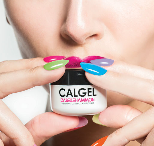 Calgel Women kissing pot